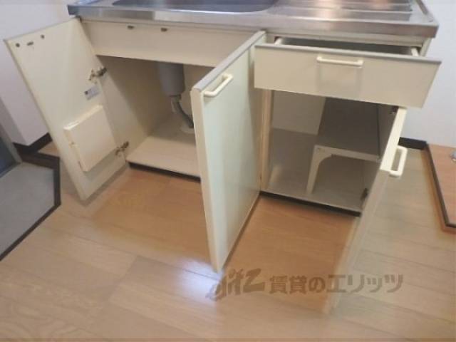 キッチン収納
