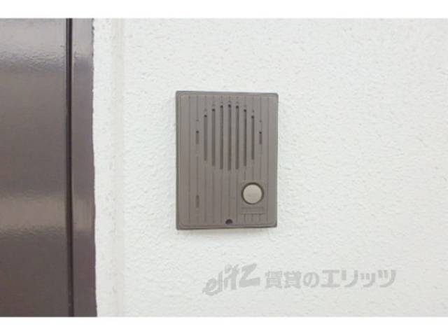 玄関　インターホン