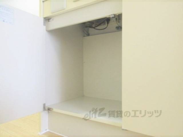 キッチン　収納