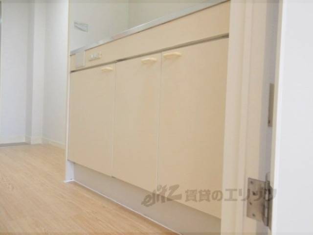 キッチン　収納