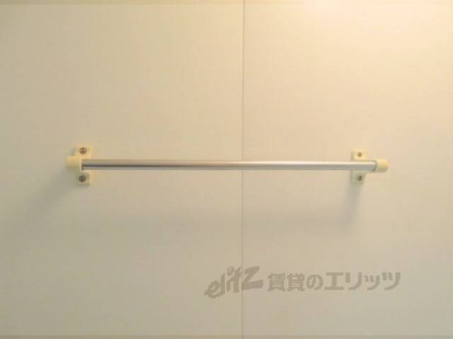 洗面所　タオル掛け