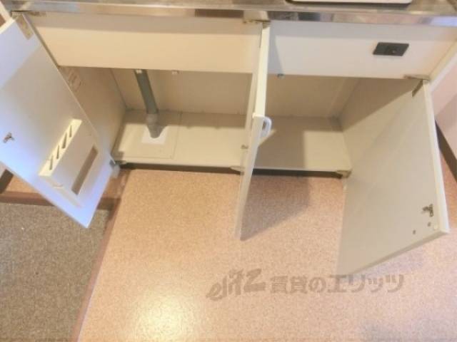 キッチン　収納