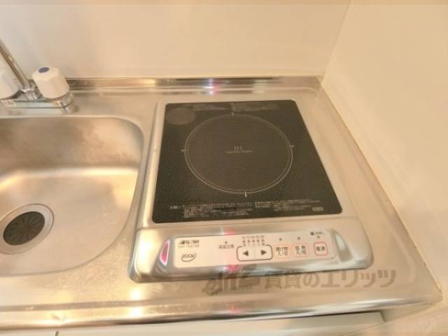 キッチン　コンロ