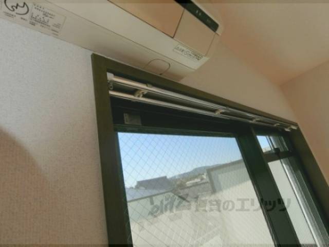 イメージ写真　カーテンレール