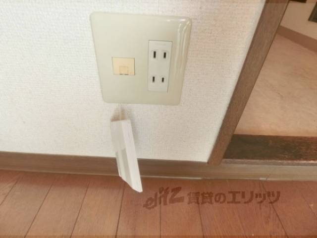 イメージ写真　端子類
