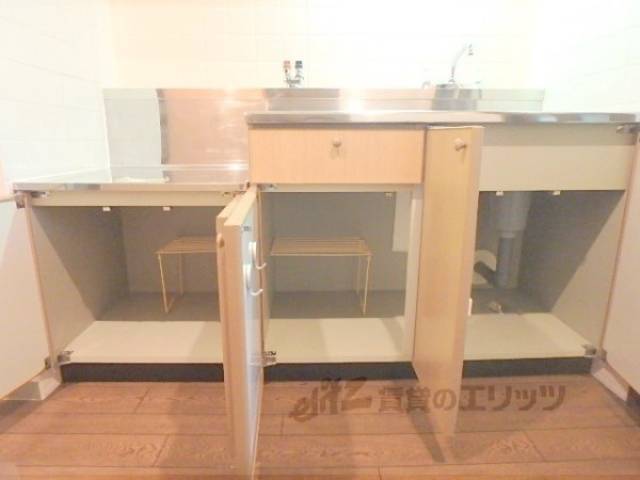 キッチン　収納