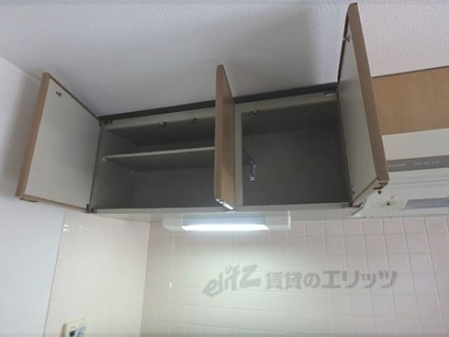 キッチン　収納