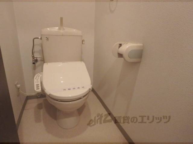 トイレ　ウォシュレット