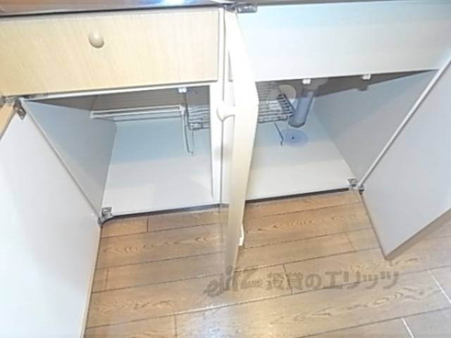 キッチン　収納