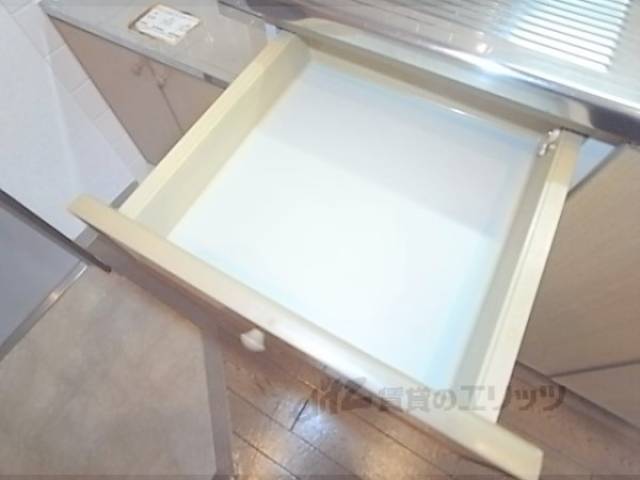 キッチン　収納