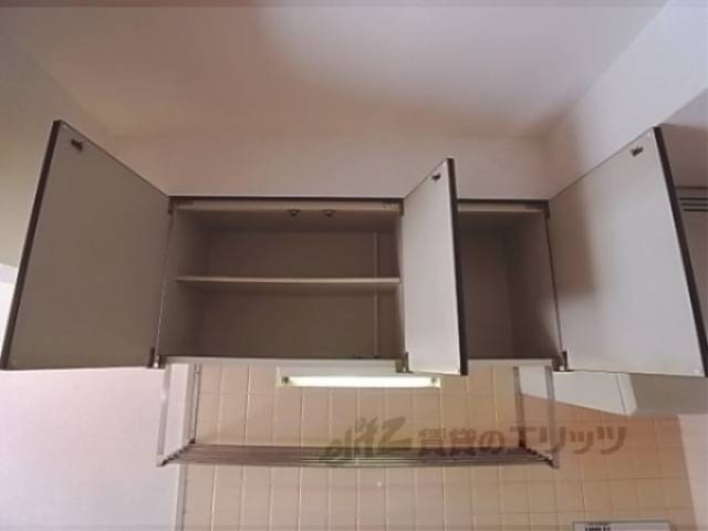 キッチン　収納