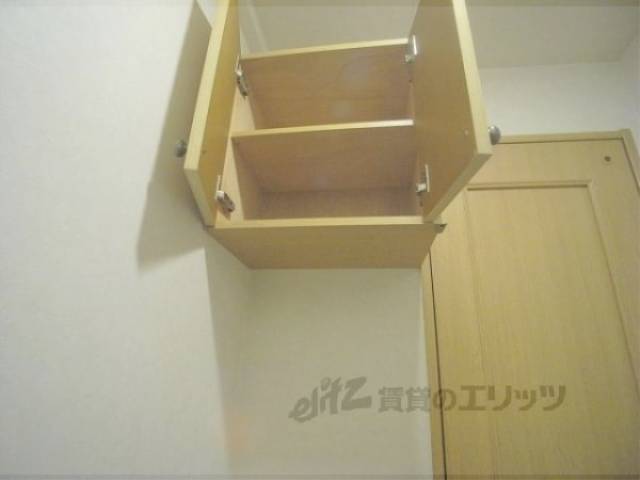 下駄箱　上部
