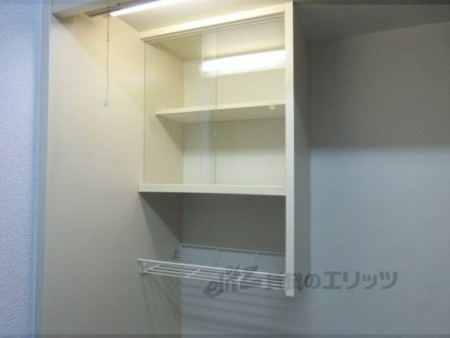 キッチン　上収納