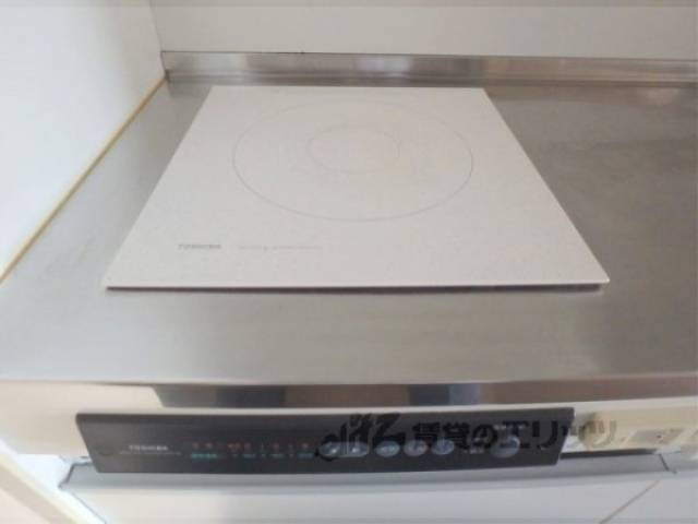 キッチン　コンロ