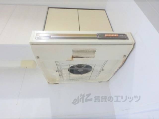 キッチン　換気扇