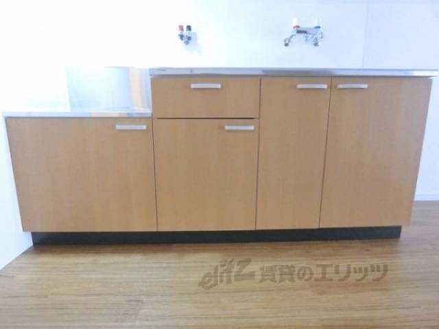 キッチン　下部収納