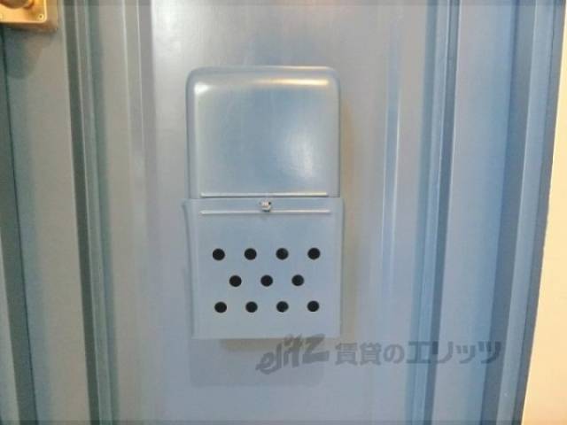 玄関　ポスト