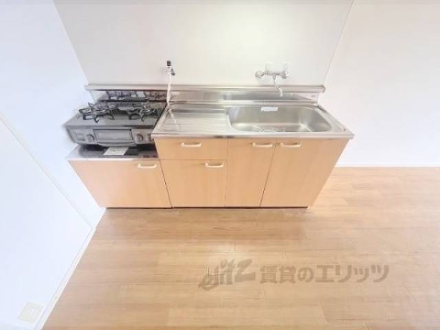 キッチン　下部収納