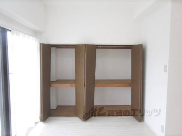 収納　リビング収納