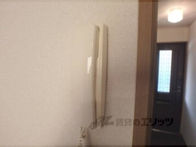 インターホン