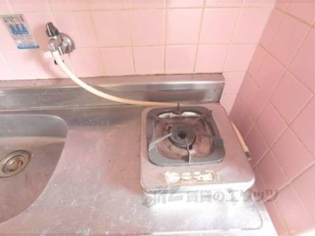 キッチン　コンロ置き場