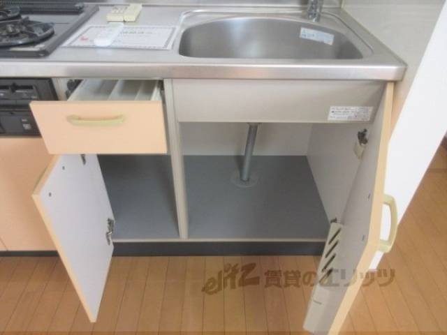冷蔵庫置場