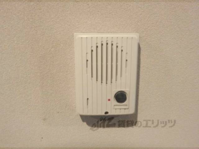 玄関　インターフォン
