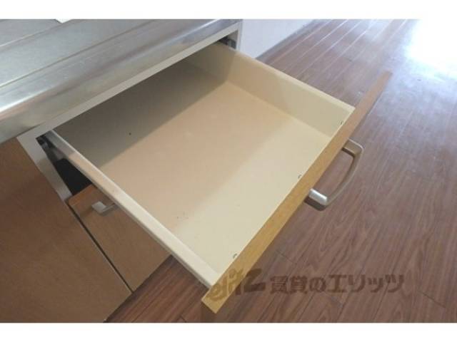 キッチン　収納