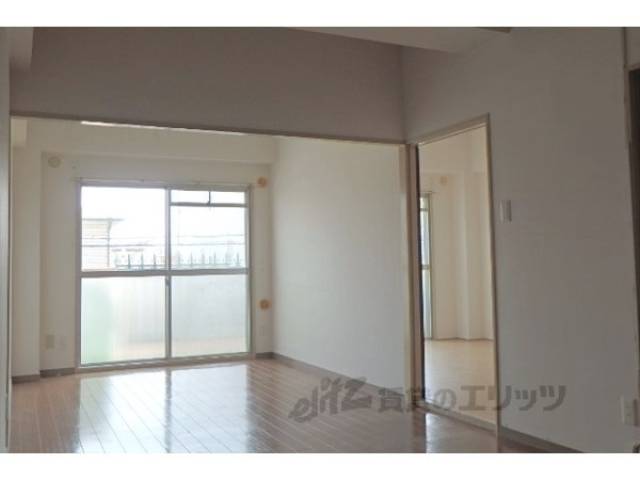 リビング　ダイニング