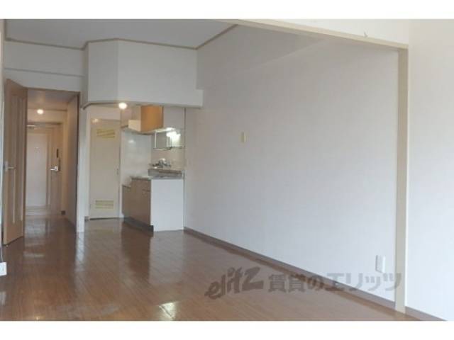 リビング　ダイニング