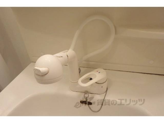 洗面所　洗髪洗面化粧台