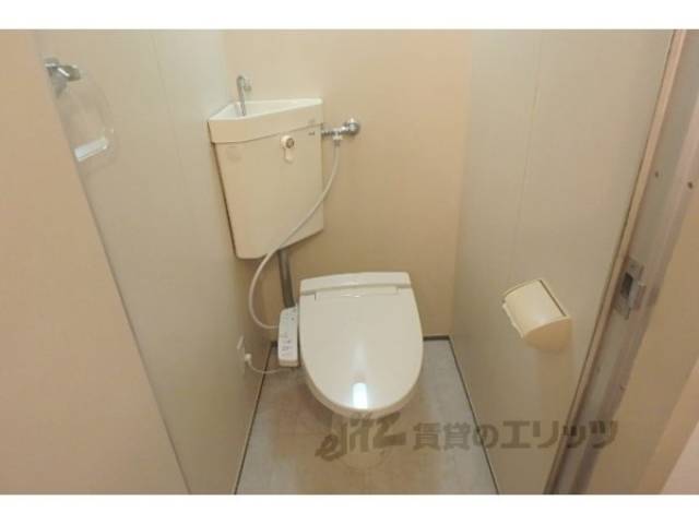 トイレ　ウォシュレット