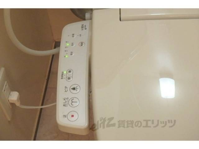 トイレ　ウォシュレット