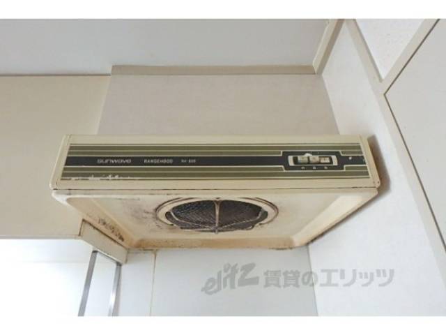 キッチン　換気扇