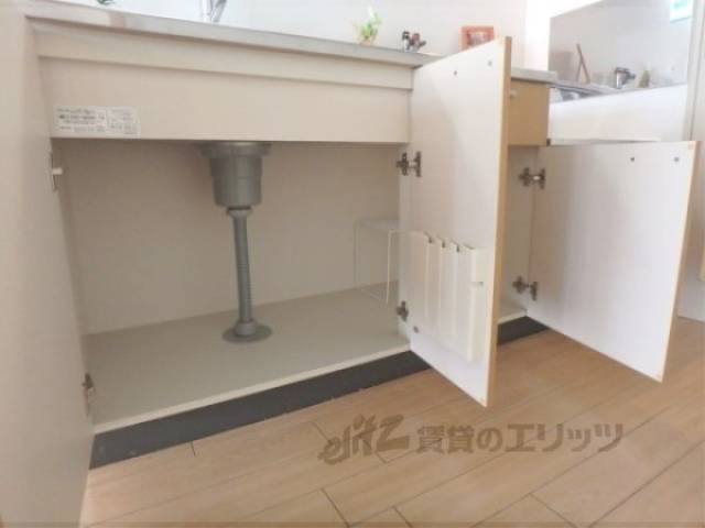 キッチン　キッチン下部収納