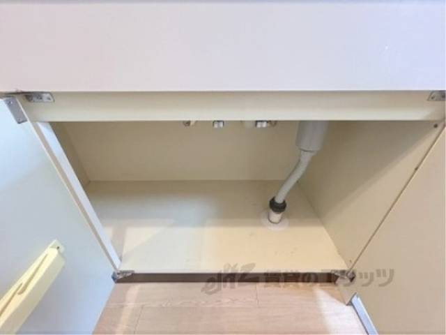 キッチン　下部収納