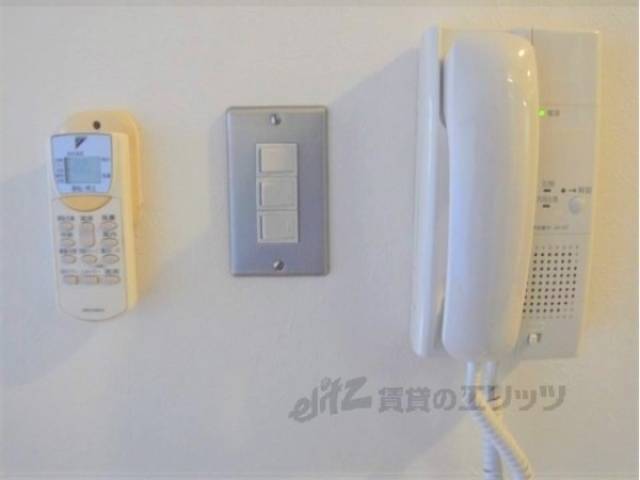 インターフォン