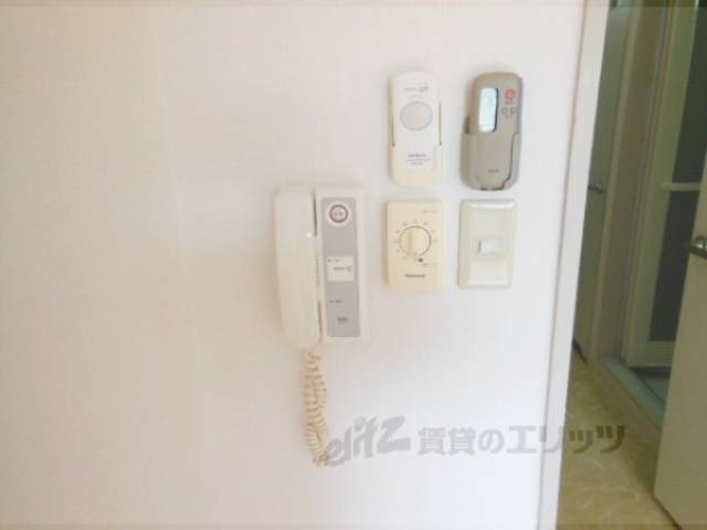 インターホン
