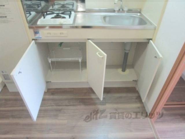 キッチン　下収納