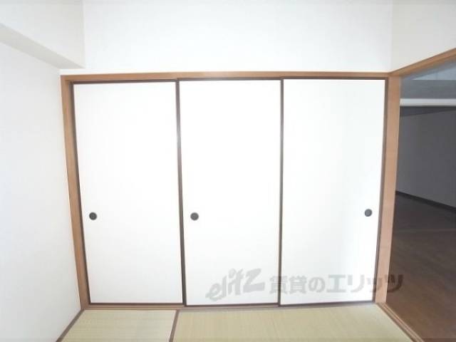 収納　収納たっぷりで便利です。