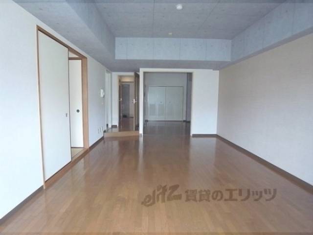 リビング　広々としたリビングでリラックス!!