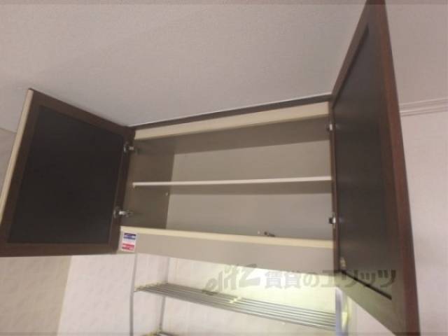 キッチン　キッチン上部収納