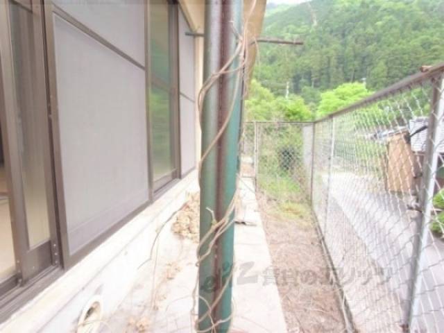 ベランダ　広くてのびのびできるベランダでづ