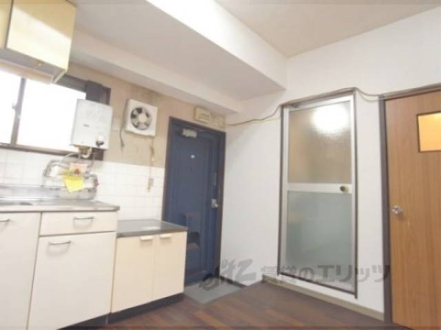 キッチン　南西のお部屋になります