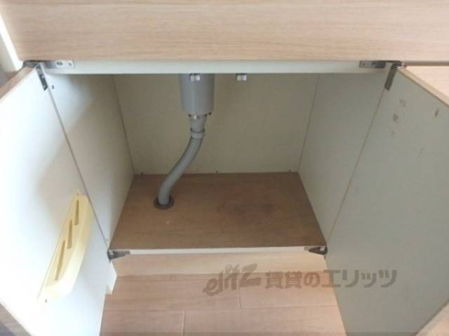 キッチン　下部収納