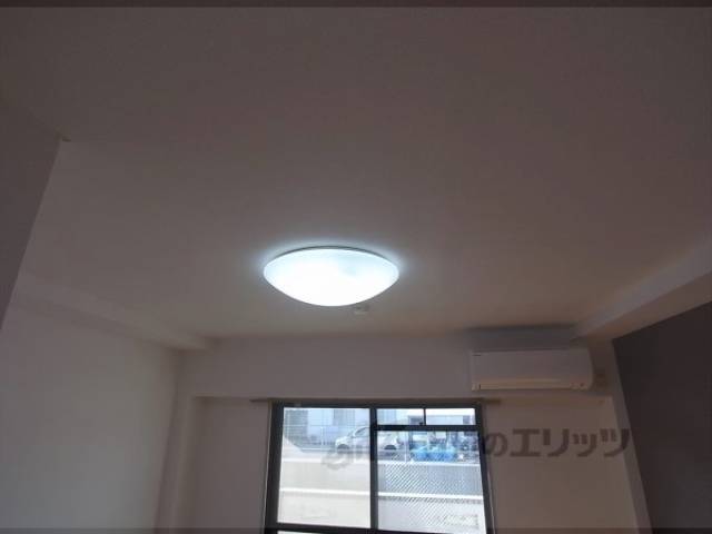 照明