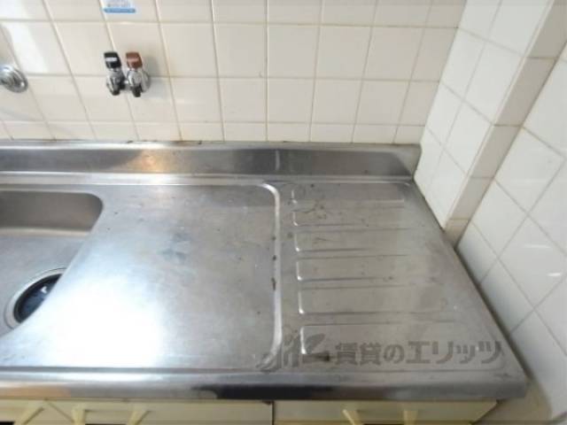 キッチン　コンロ置き場