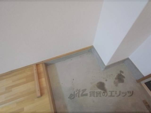 玄関　下駄箱置場