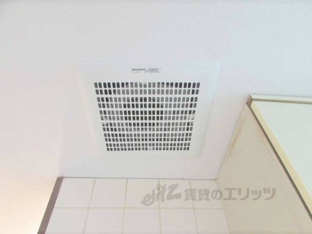 キッチン　換気扇