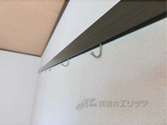 ハンガーラック